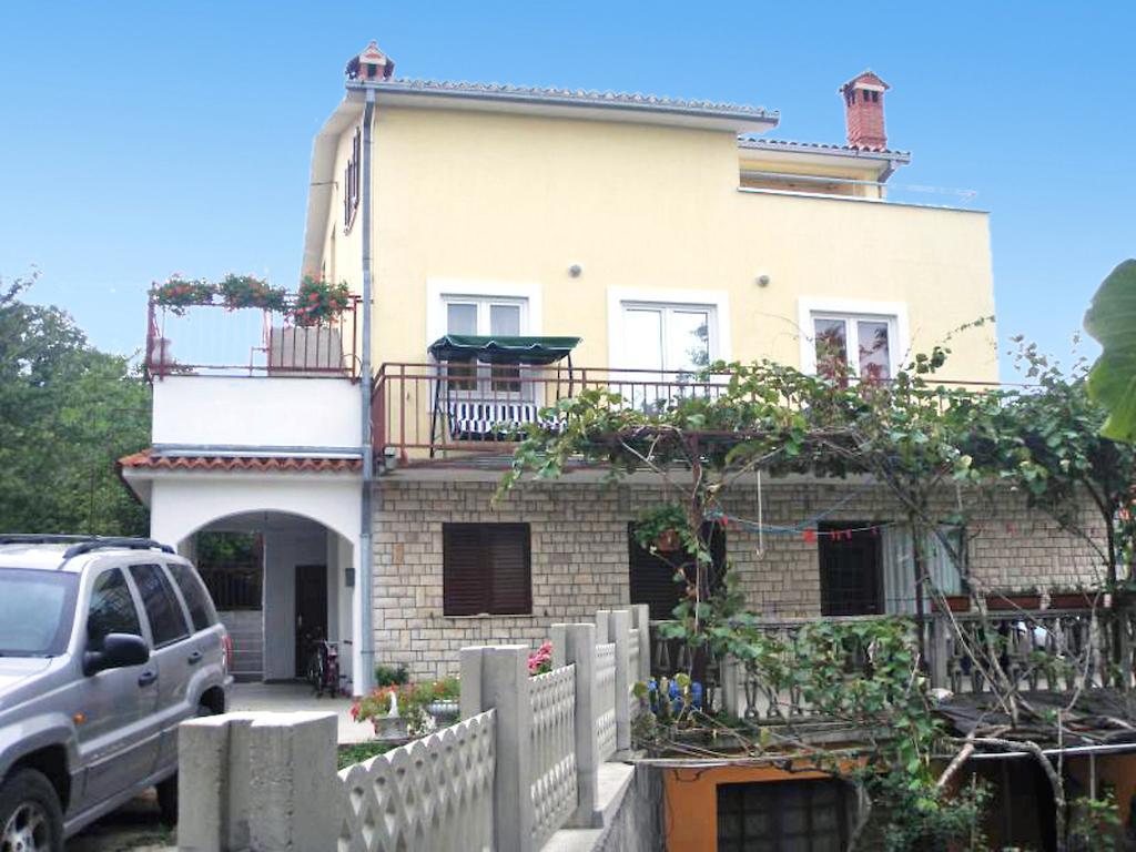 Apartment Labin Bagian luar foto
